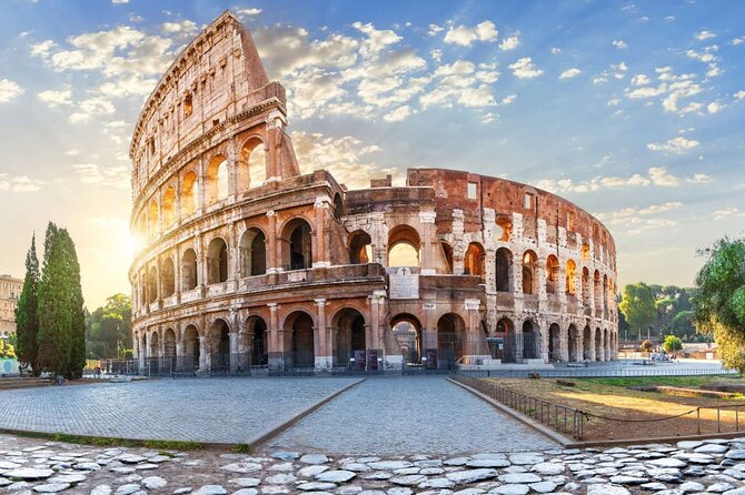 Tour of Gladiators Arena and Colosseum with Imperial Forum - The Colosseum visit, from grand monument to working building
