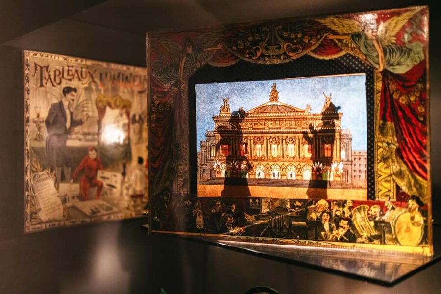 Turin: National Museum of Cinema & Mole Antonelliana Tour - The panoramic lift through the Mole Antonelliana