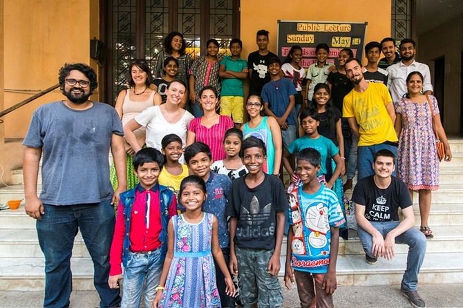 Ultimate Mumbai Full Day: Sights, Bollywood Dance, Lunch & Spices - Indian lunch and dietary needs