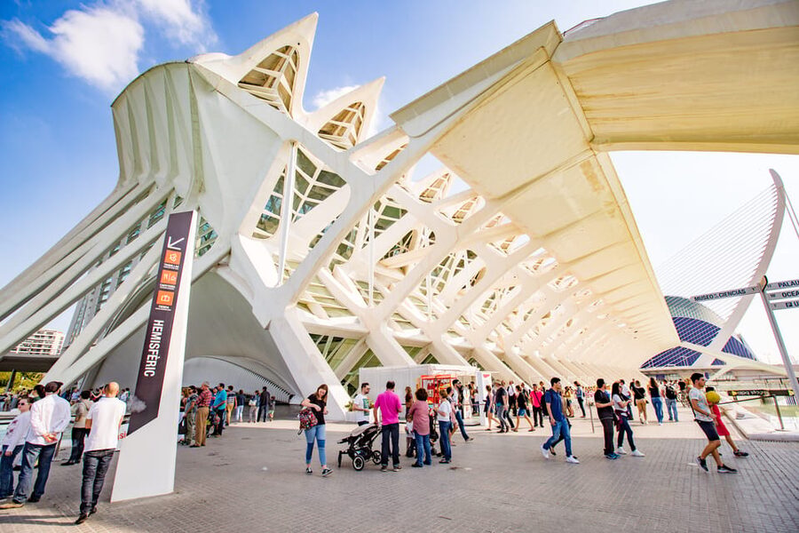 Valencia: City of Arts and Science 3D Movie at Hemisfèric - Key points at a glance