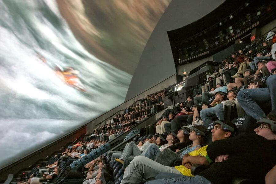 Valencia: City of Arts and Science 3D Movie at Hemisfèric - Price, timing, and practical value