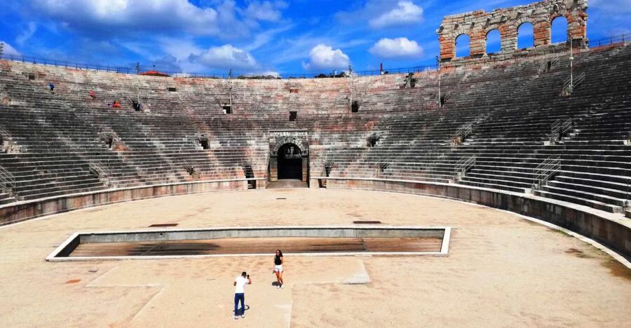 Verona: the Arena at the Gladiators' time - Meeting Fabio beneath the Italian flag