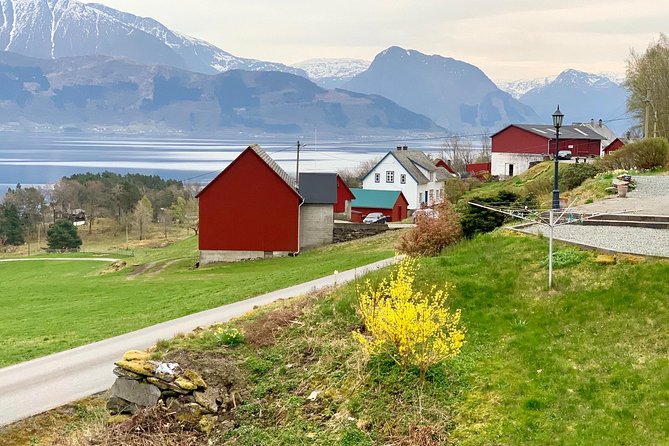 Viking Islands from Alesund: 5-Hour Private Group Tour - Aksla Mountain and Ålesund’s postcard view