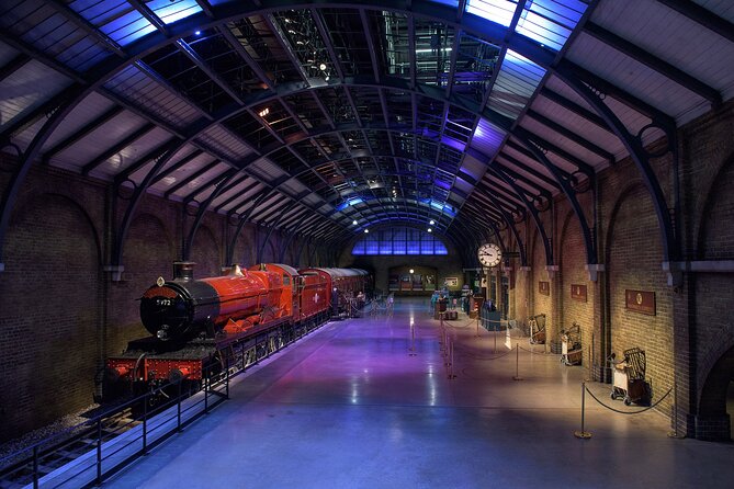 Warner Bros. Studio Harry Potter Tour with Superior Transport from London - Diagon Alley, Privet Drive, and the Hogwarts Express
