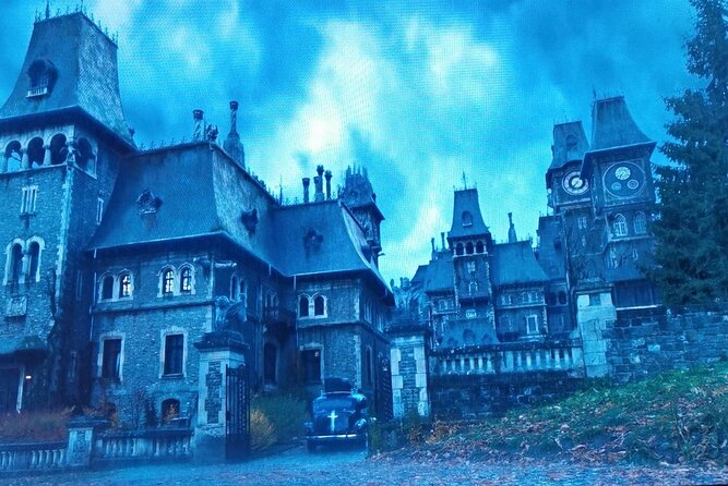 Wednesday Adams Family - Visit 6 filming locations, Private tour - Why Nevermore Academy is worth the long day