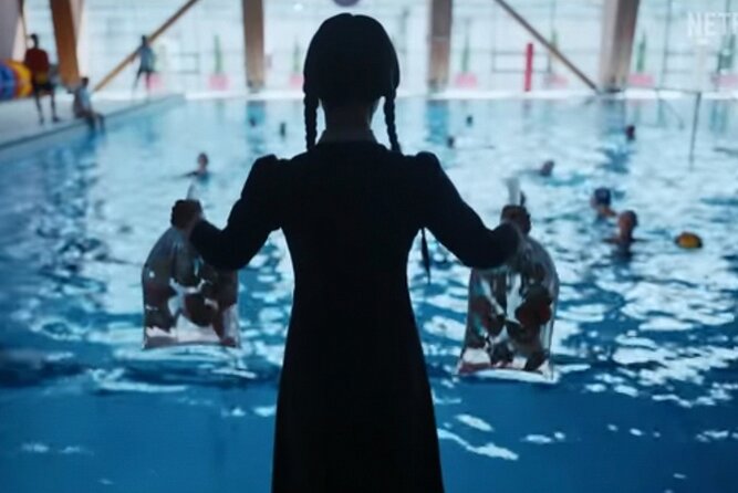 Wednesday Adams Family - Visit 6 filming locations, Private tour - Six stops, with a good mix of major and minor locations